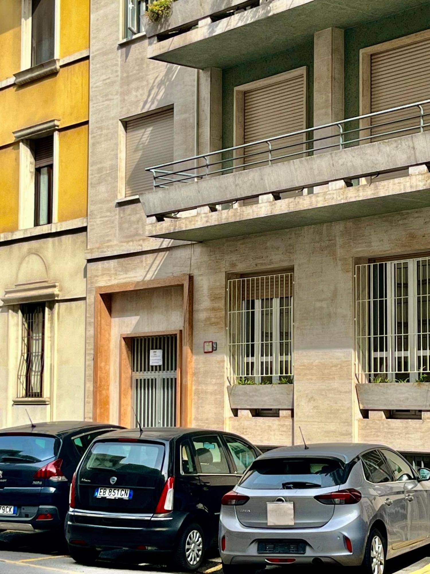 Central Side Apartment Milan Exterior photo
