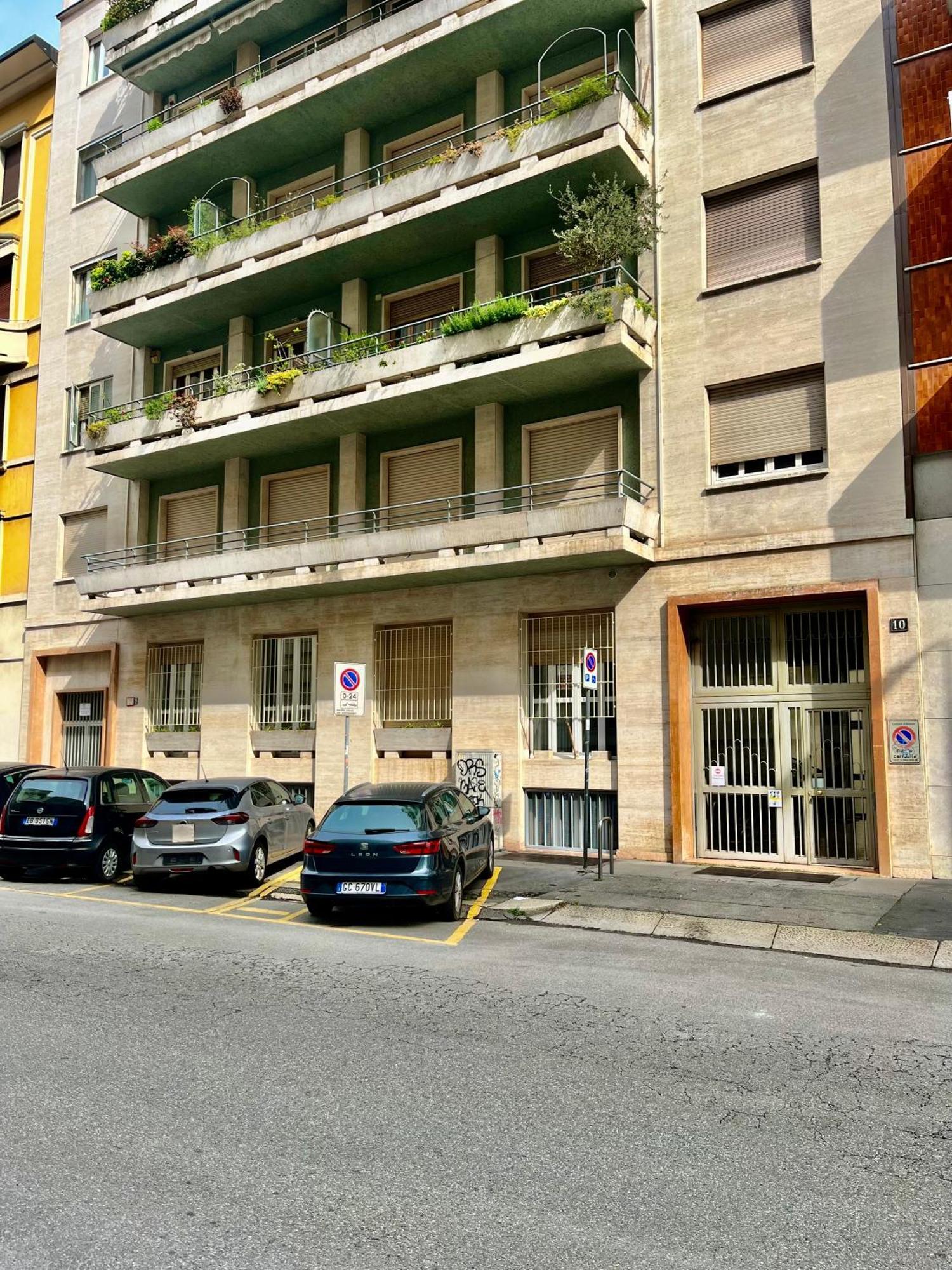 Central Side Apartment Milan Exterior photo